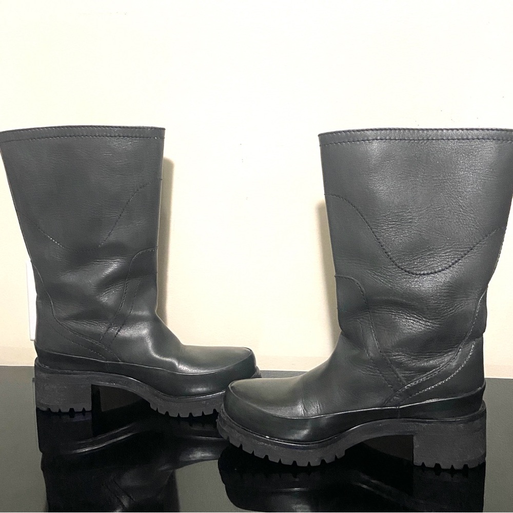 Prada green  Leather riding Boots - Picture 4 of 16